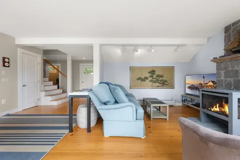 465 Main Street Southwest Harbor ME 04679