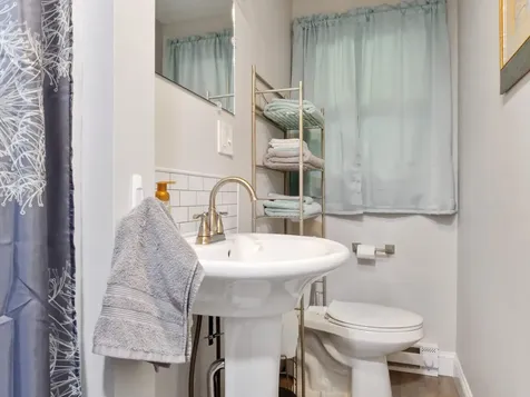 289 Oak Street Oakland ME 04963