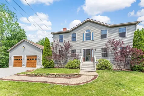 24 Turtle Drive Sabattus ME 04280