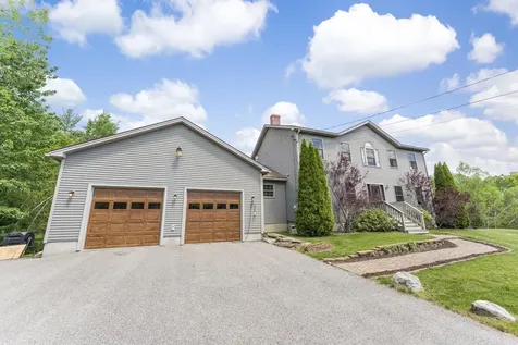 24 Turtle Drive Sabattus ME 04280