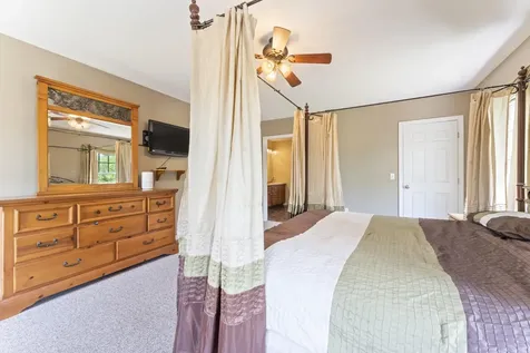 24 Turtle Drive Sabattus ME 04280