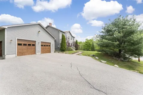 24 Turtle Drive Sabattus ME 04280
