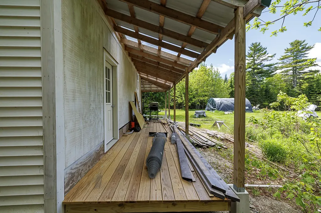 179 Surry Road Ellsworth ME 04605