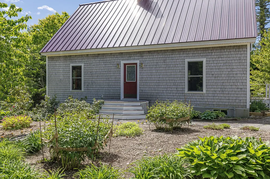179 Surry Road Ellsworth ME 04605