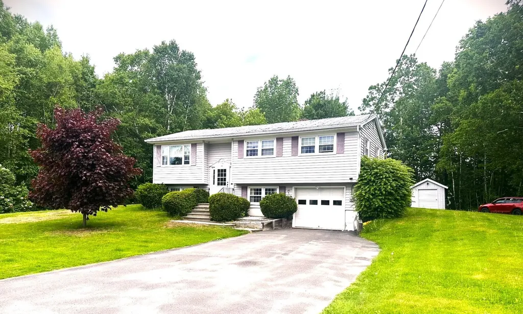45 Ohio Street Millinocket ME 04462