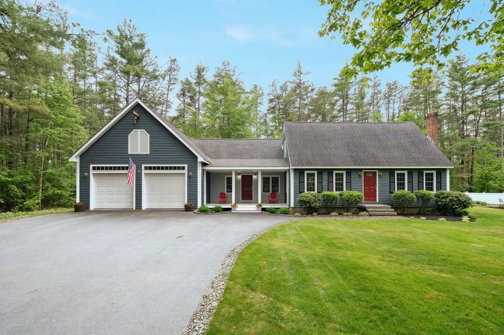 22 Keay Road Berwick ME 03901