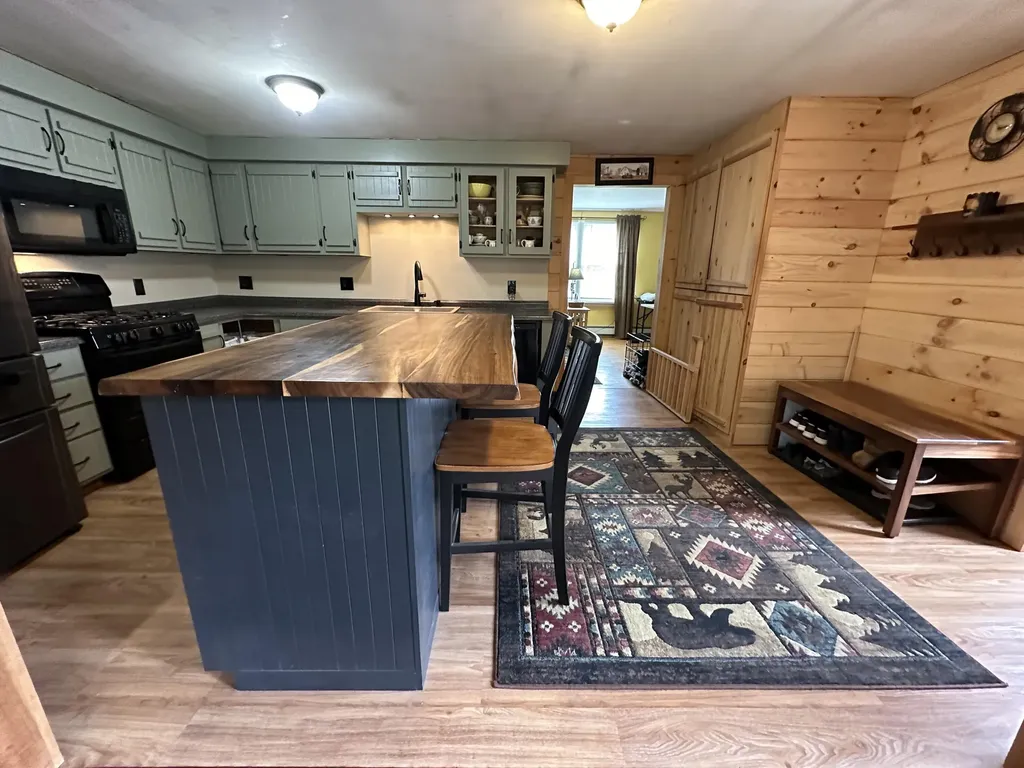 418 Elm Street North Berwick ME 03906