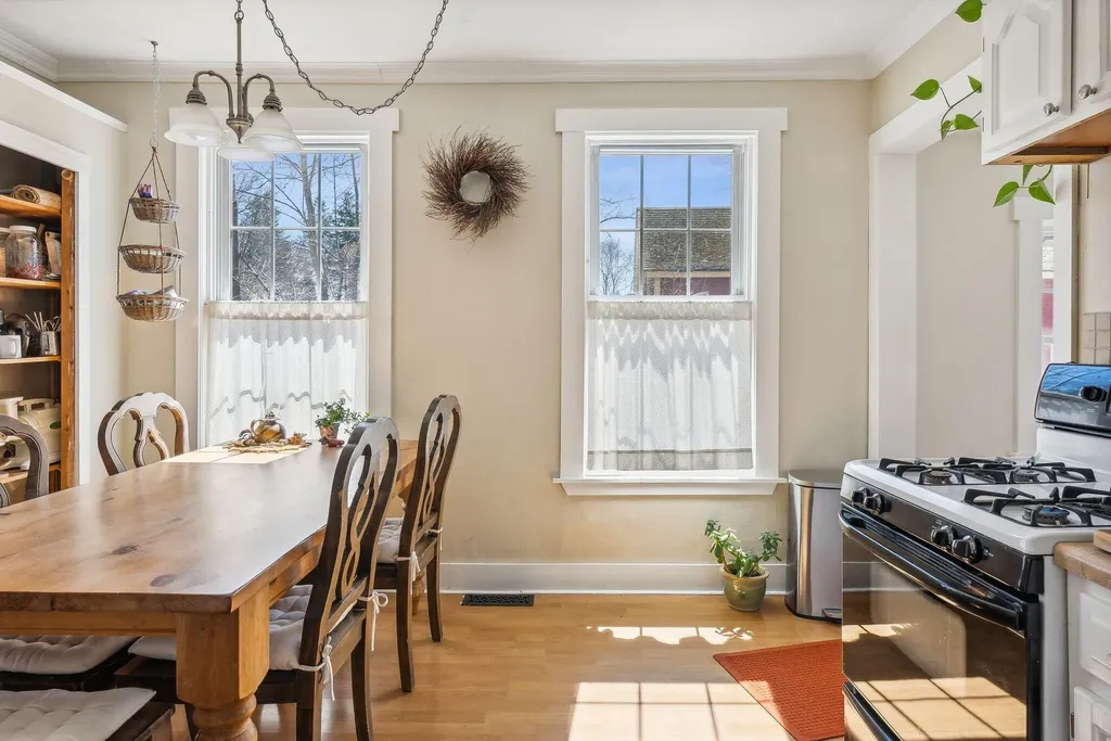 62 Willow Street Bath ME 04530