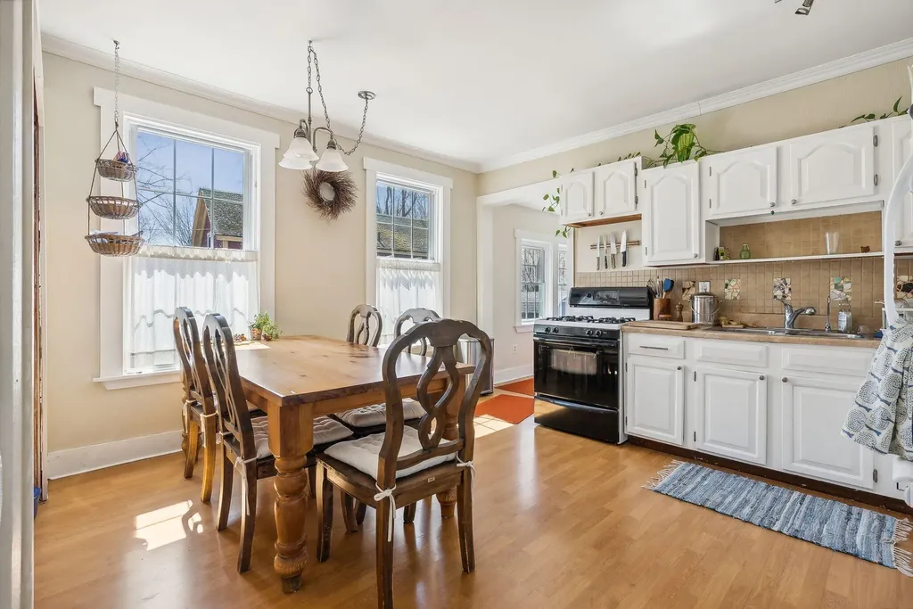 62 Willow Street Bath ME 04530