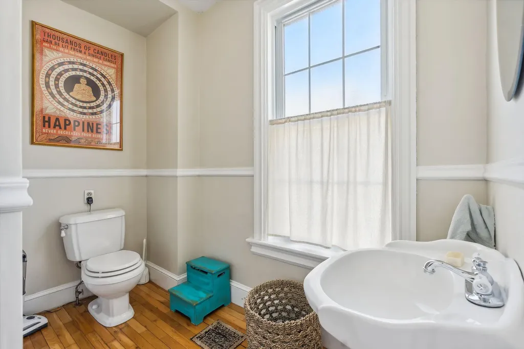62 Willow Street Bath ME 04530