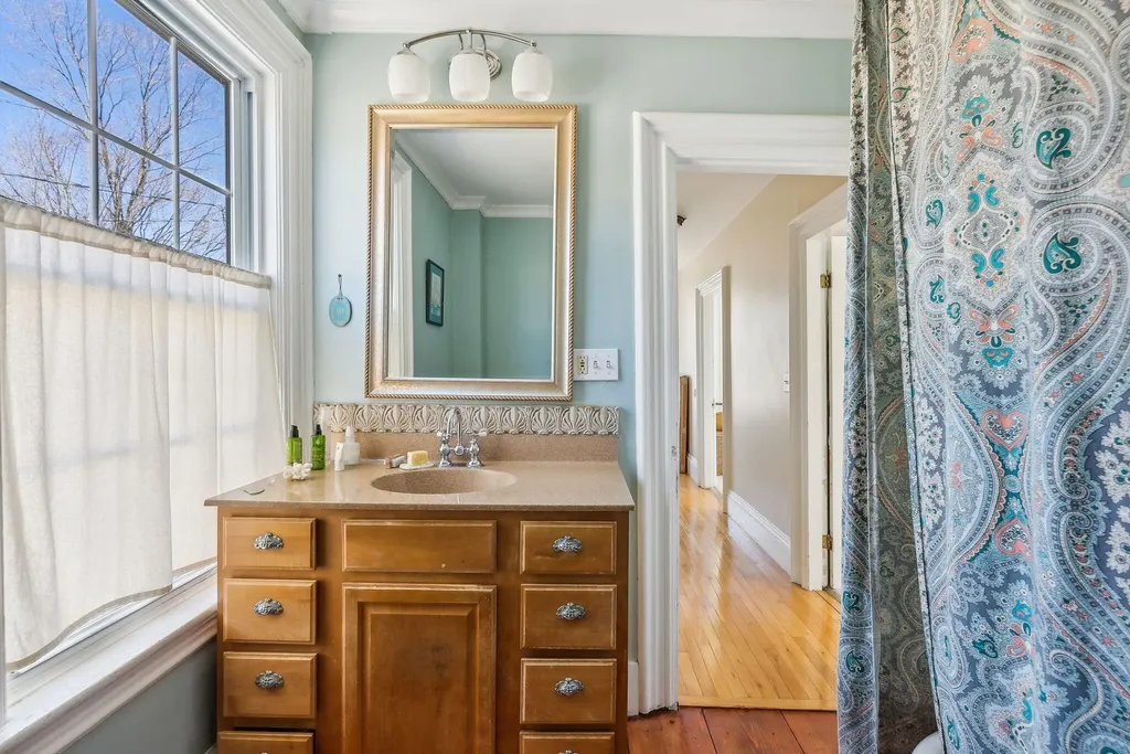 62 Willow Street Bath ME 04530