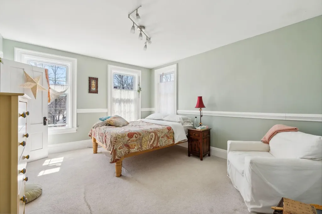 62 Willow Street Bath ME 04530