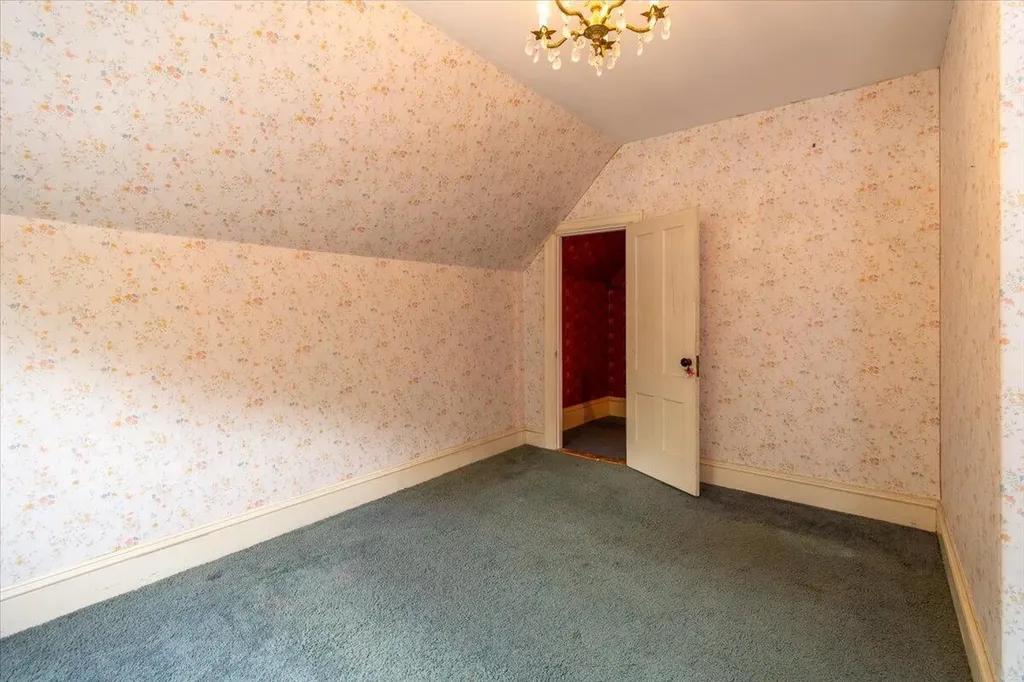 22 Brooks Way Owls Head ME 04854