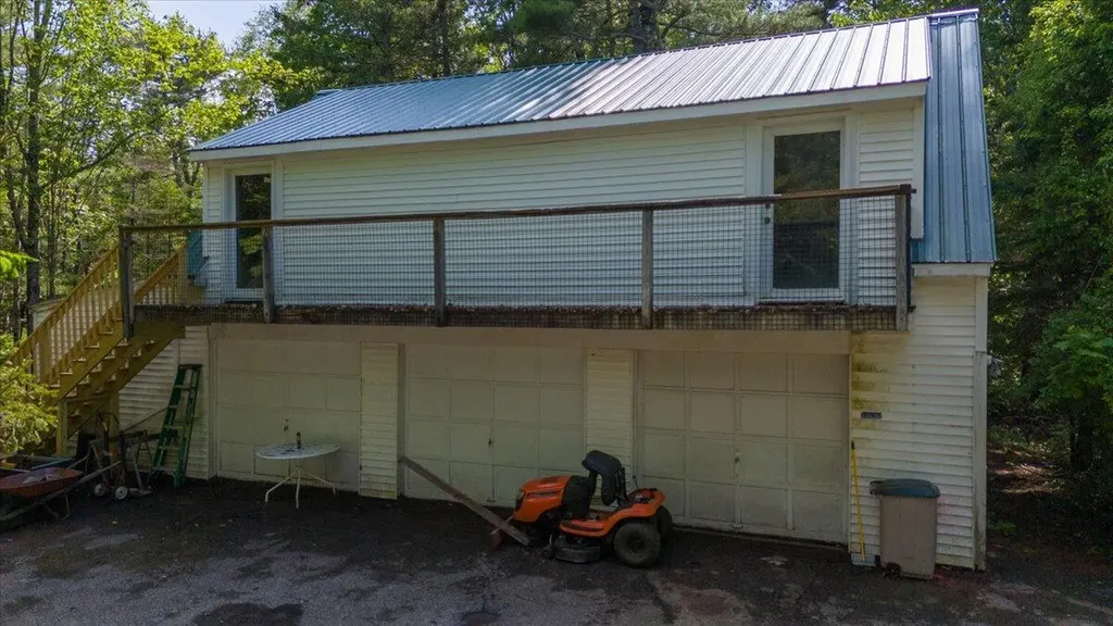 22 Brooks Way Owls Head ME 04854
