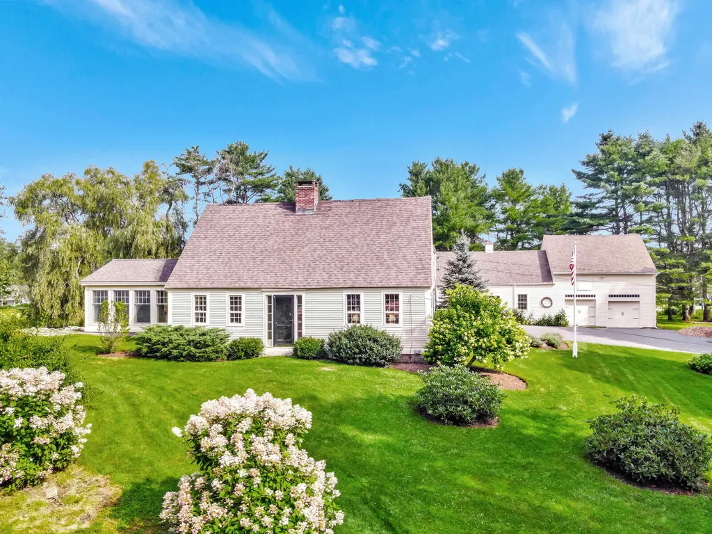 428 River Road Woolwich ME 04579