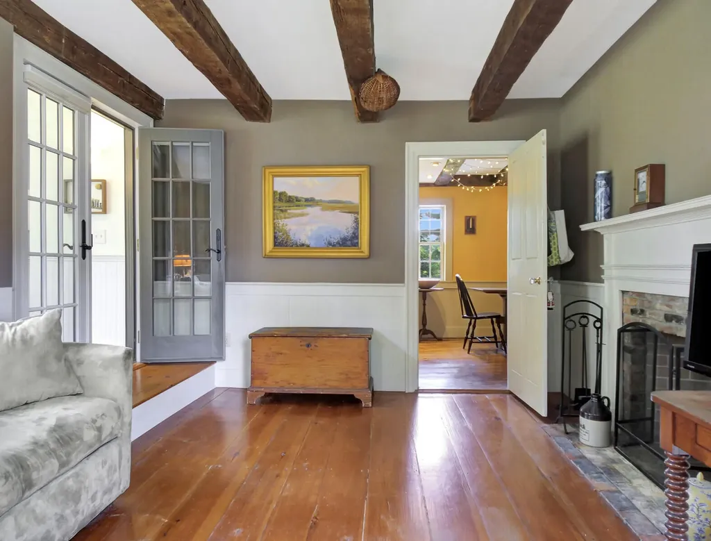 428 River Road Woolwich ME 04579