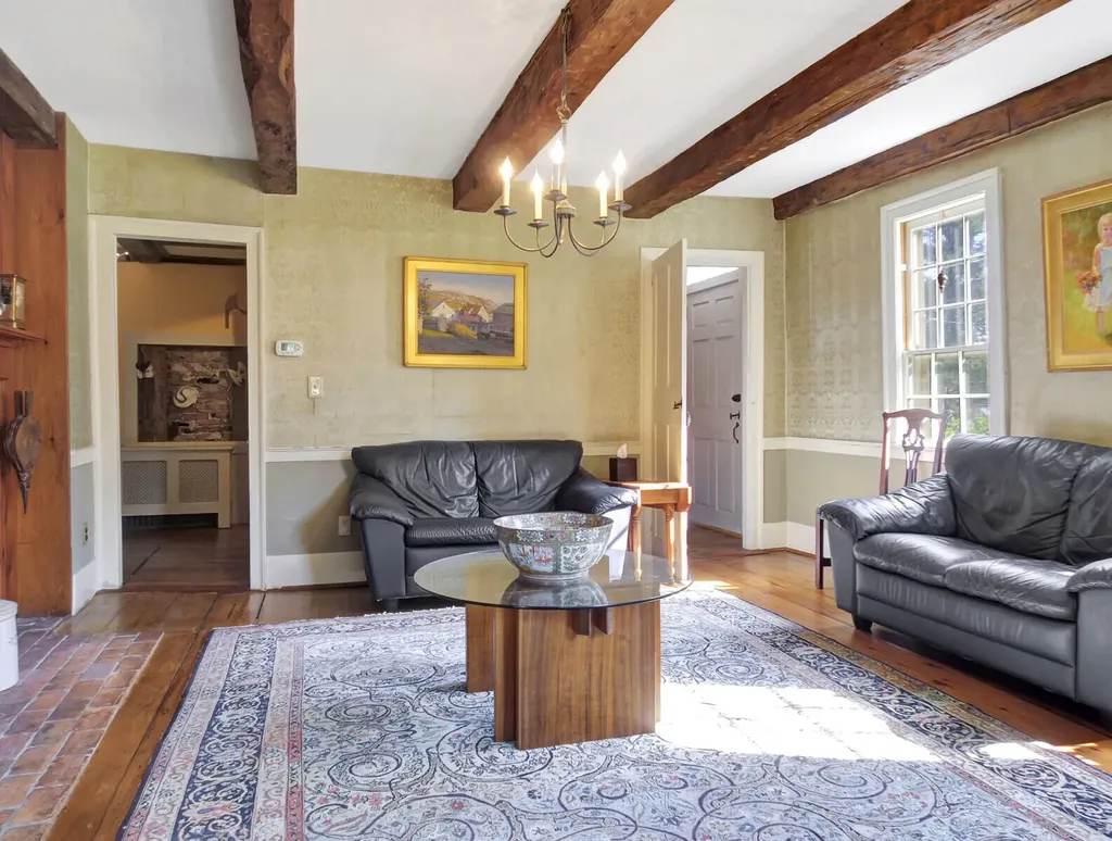 428 River Road Woolwich ME 04579