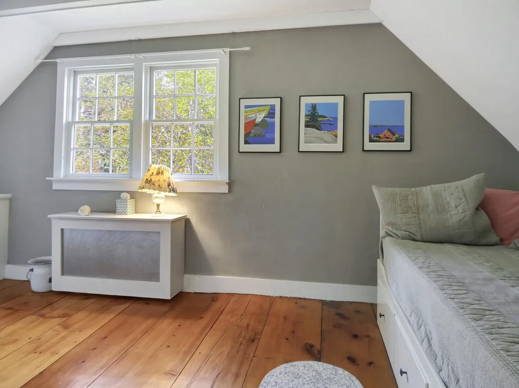 428 River Road Woolwich ME 04579