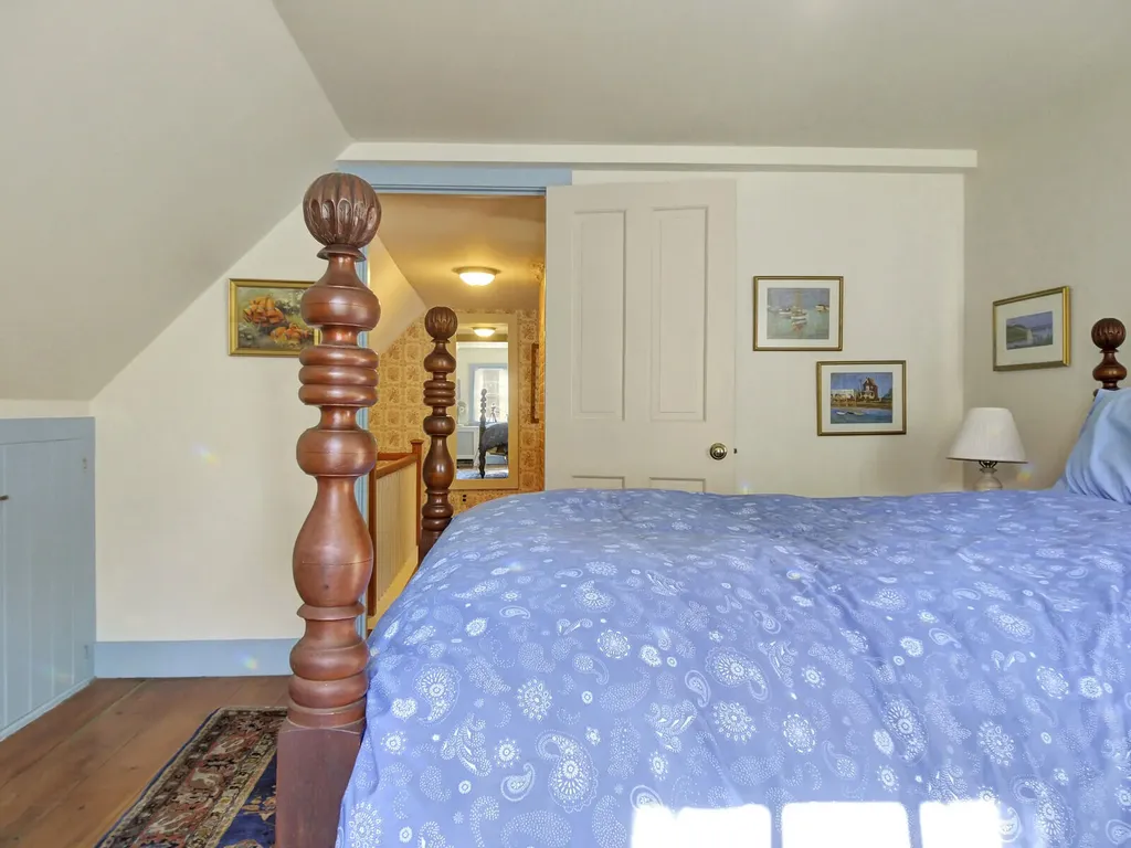 428 River Road Woolwich ME 04579