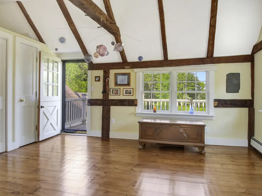 428 River Road Woolwich ME 04579