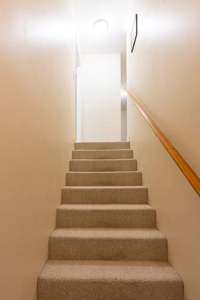 36 Applegate Lane Falmouth ME 04105