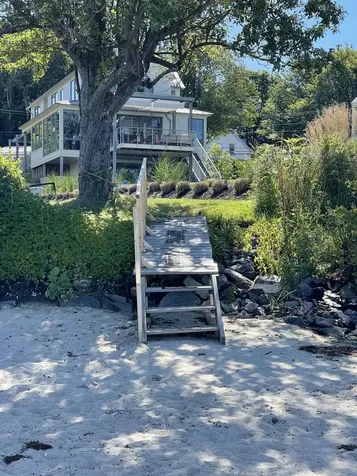 367 Island Avenue Portland ME 04108