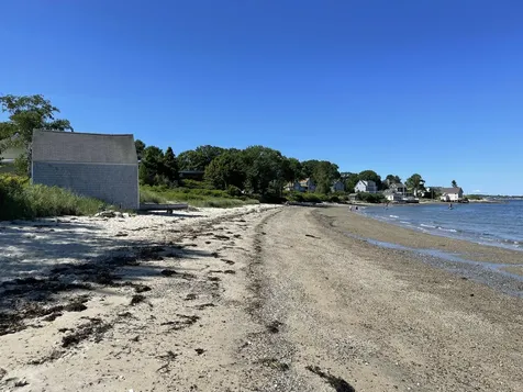 367 Island Avenue Portland ME 04108