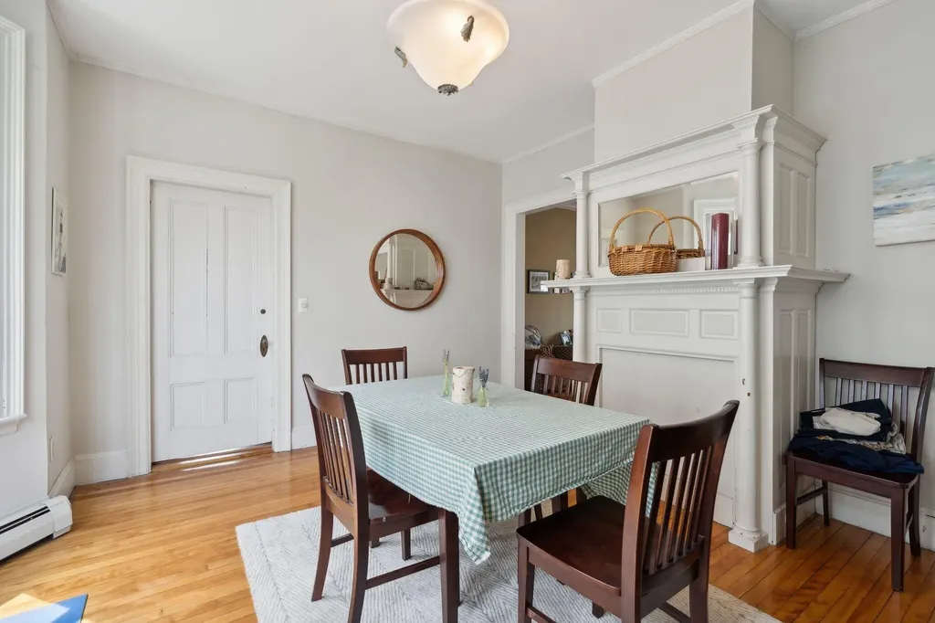 32 Lincoln Street Portland ME 04103