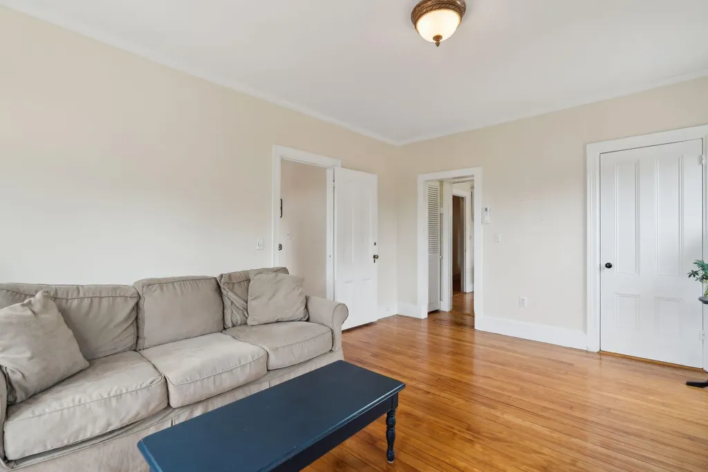 32 Lincoln Street Portland ME 04103