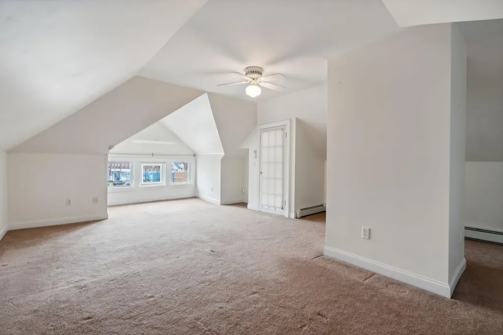 32 Lincoln Street Portland ME 04103