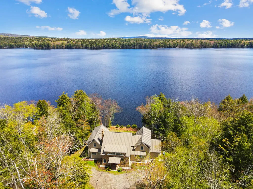 157 Mountain Drive Rome ME 04963