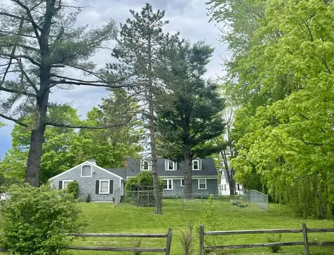 34 Mayflower Road Augusta ME 04330