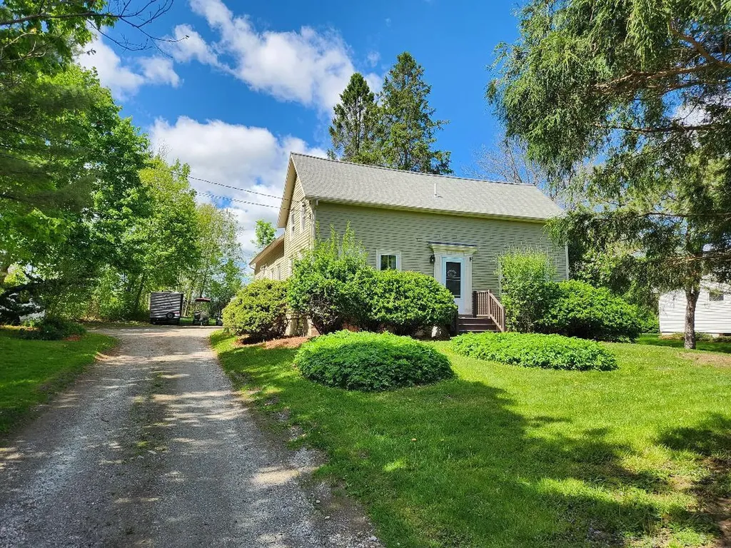 198 Main Road N Hampden ME 04444