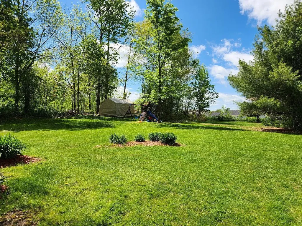 198 Main Road N Hampden ME 04444