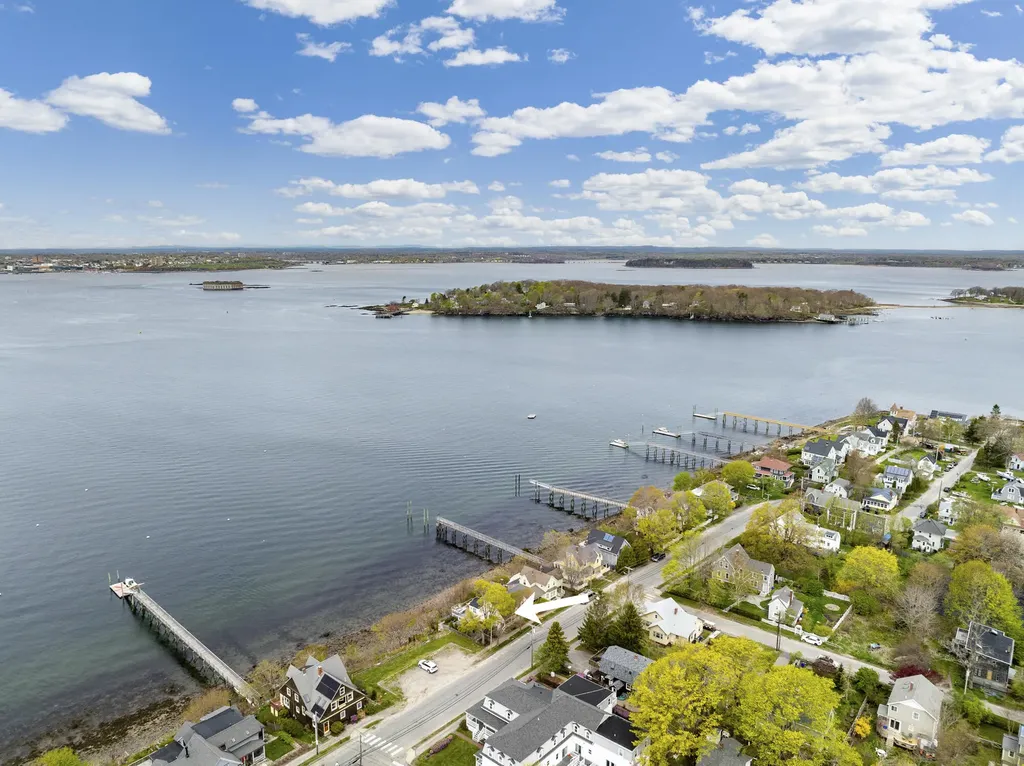 150 Island Avenue Portland ME 04108