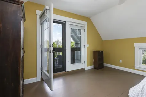 19 Pleasant Avenue Portland ME 04108