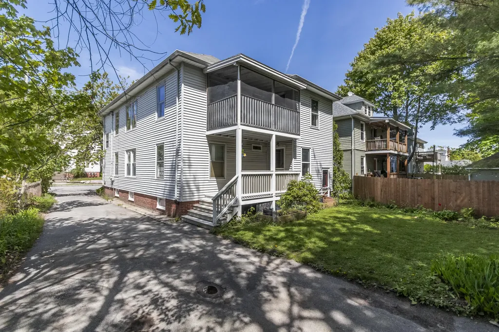 94 Concord Street Portland ME 04103