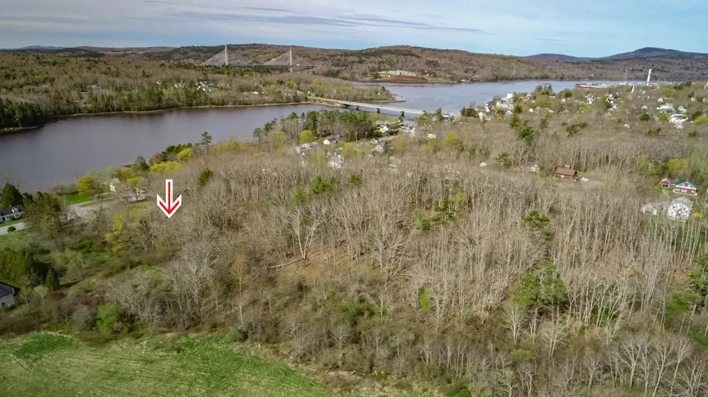 116 Us Route 1 Bucksport ME 04416