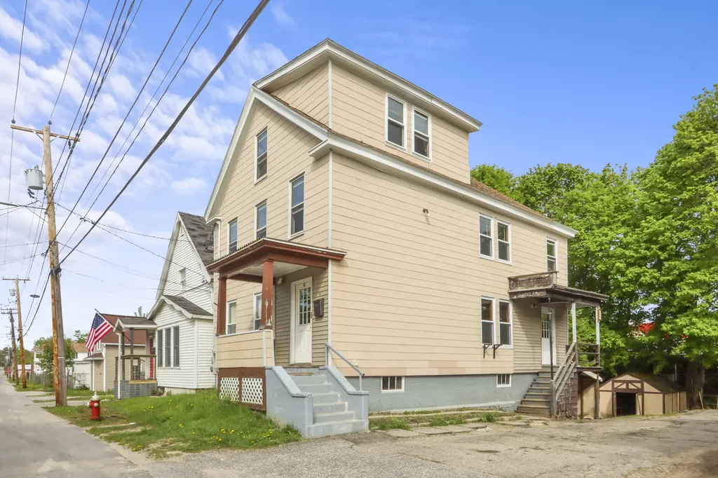 41 Spring Street Lewiston ME 04240