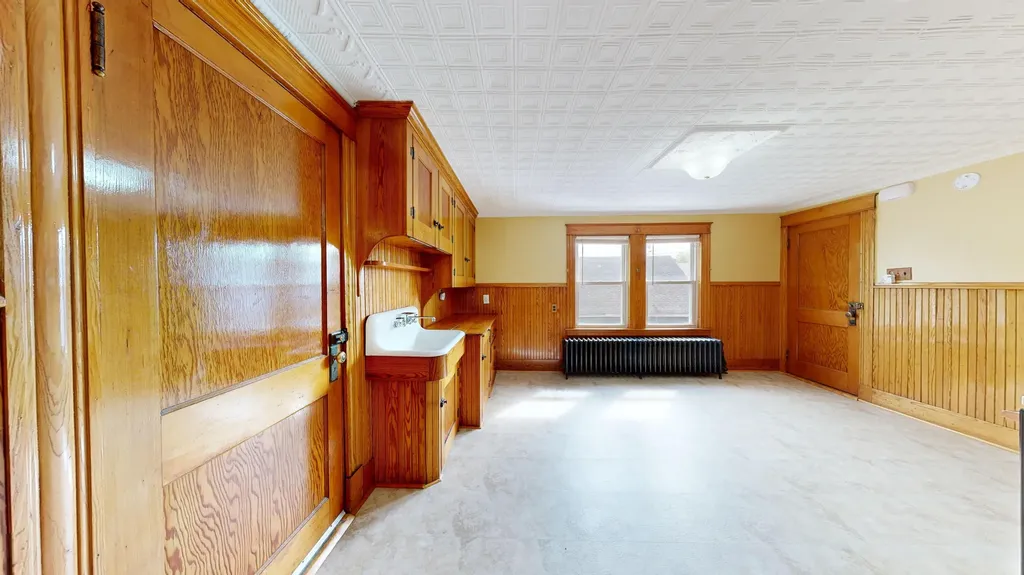 41 Spring Street Lewiston ME 04240