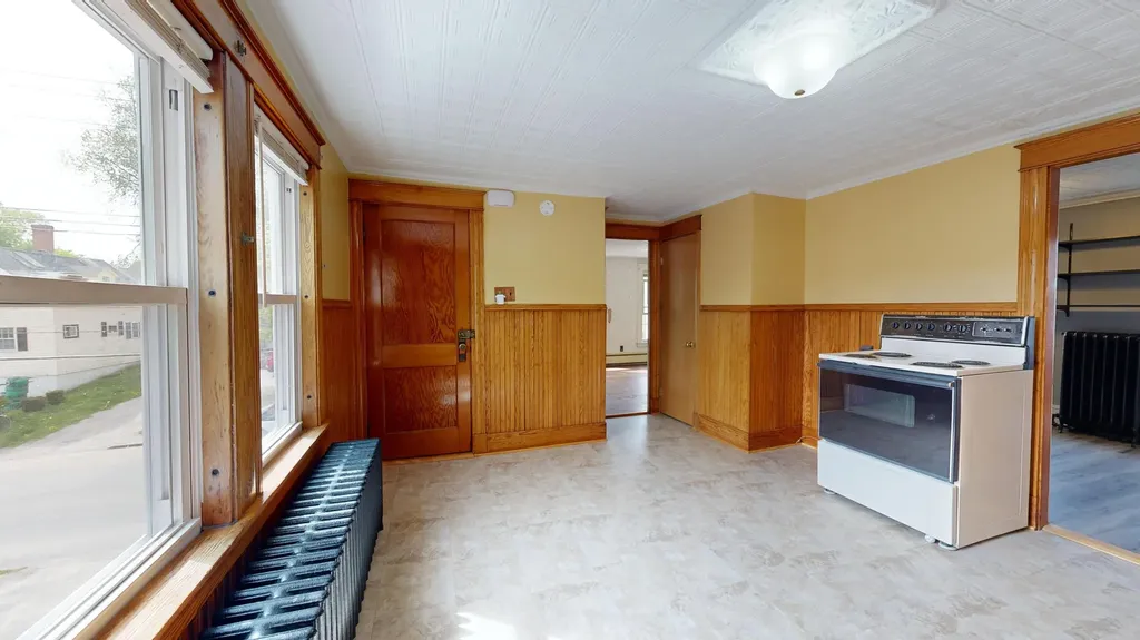 41 Spring Street Lewiston ME 04240
