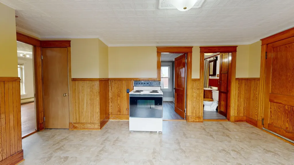 41 Spring Street Lewiston ME 04240