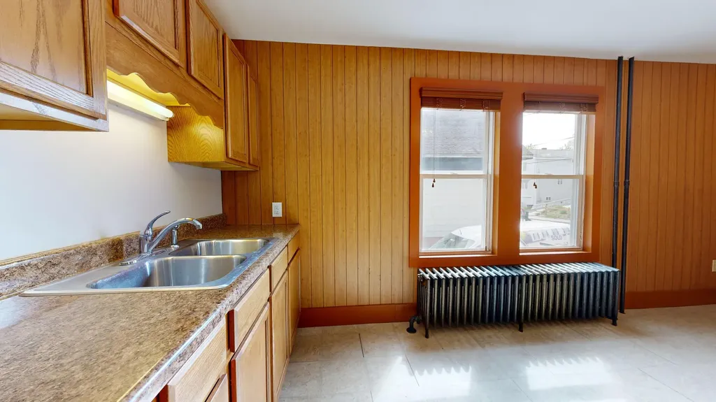 41 Spring Street Lewiston ME 04240