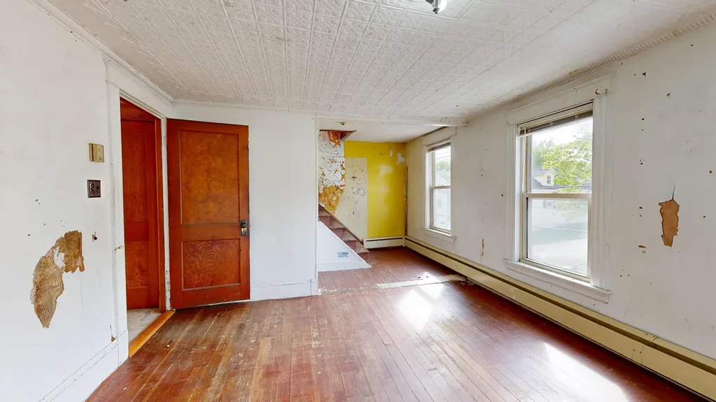 41 Spring Street Lewiston ME 04240