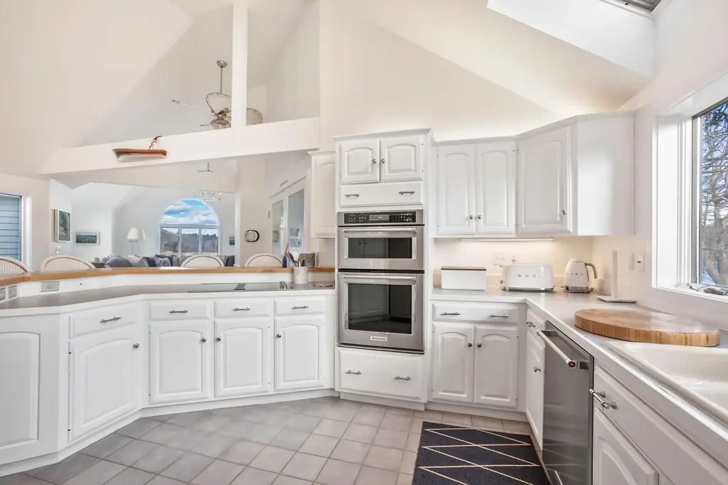 20 Surf Lane Kennebunk ME 04043