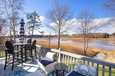 20 Surf Lane Kennebunk ME 04043