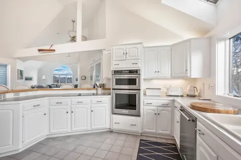 20 Surf Lane Kennebunk ME 04043