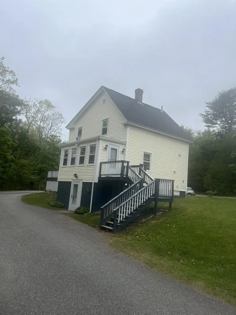 8 Spruce Street Bath ME 04530