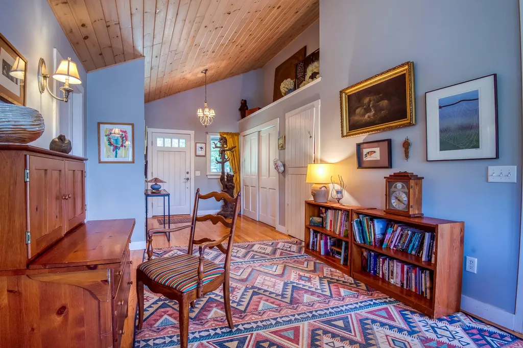 36 Chestnut Lane Rangeley ME 04970
