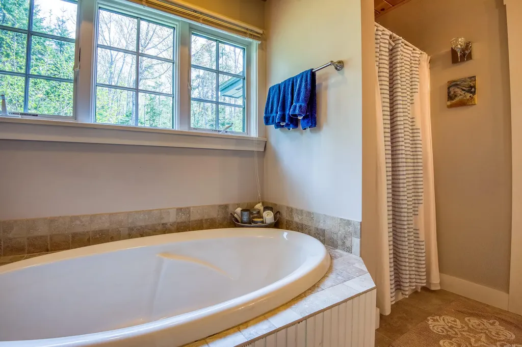 36 Chestnut Lane Rangeley ME 04970